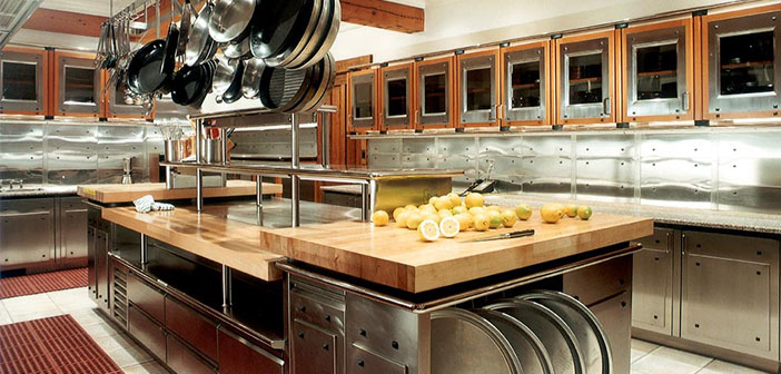 cómo limpiar la cocina de un restaurante