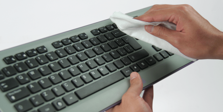 Cómo limpiar el teclado del pc