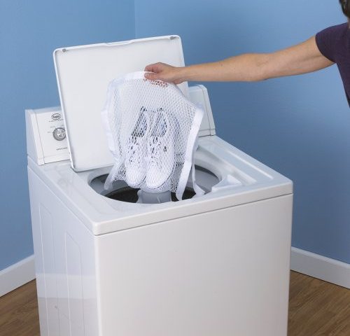 Cómo limpiar los zapatos en un lavarropas