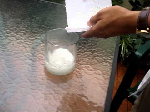 cómo desatascar tuberías con bicarbonato