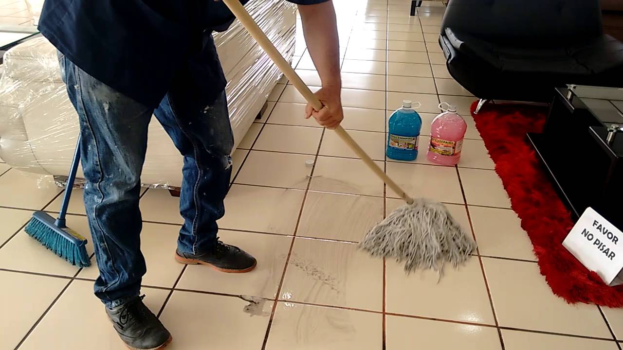 cómo limpiar el piso de cerámica para que brille