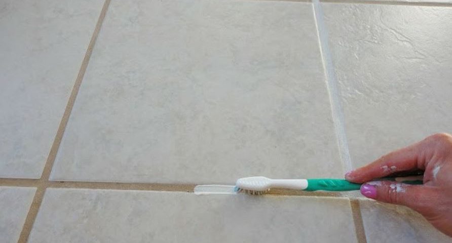 Cómo limpiar juntas suelo