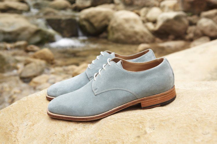 Cómo limpiar los zapatos de ante